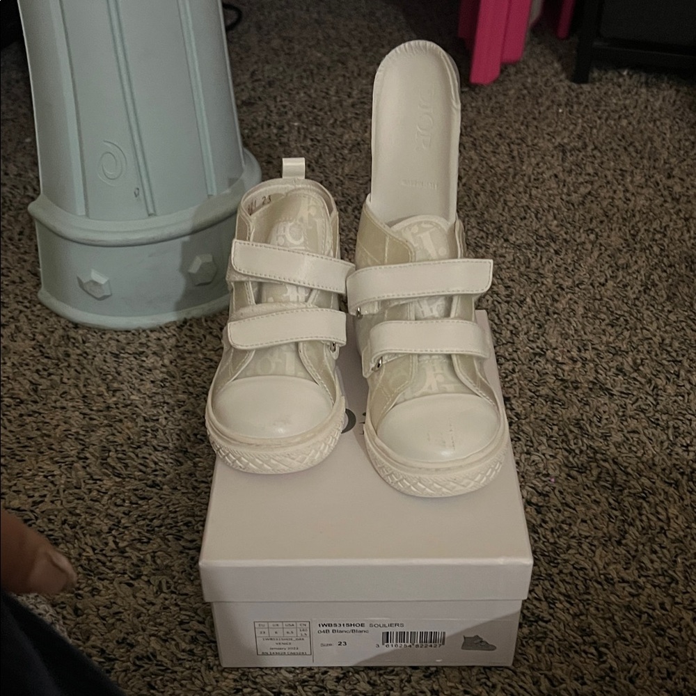 Chic White Kids Sneakers